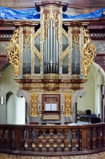 Praha, sv. Františka z Assisi – klášter křižovníků (Staré Město)