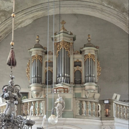 Choustníkovo Hradiště, Povýšení Sv. Kříže