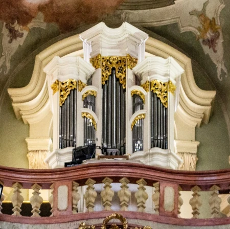 Praha, sv. Mikuláše (Malá Strana), levá empora