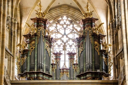 Praha, sv. Víta, horní varhany (Hradčany)