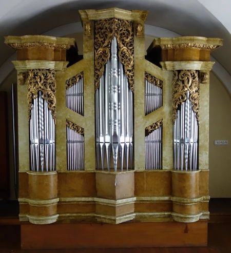 Šardice, sv. Michaela &ndash; varhany