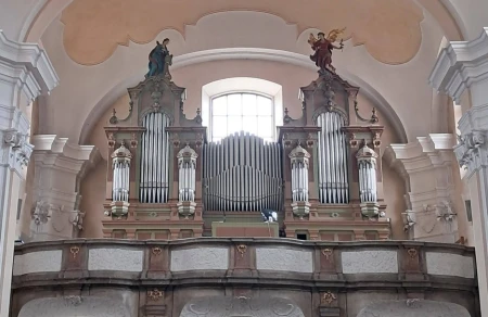 Strážnice, Nanebevzetí P. Marie &ndash; varhany