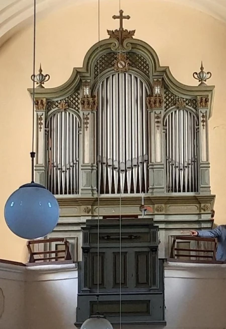 Třebušín, sv. Mikuláše &ndash; varhany